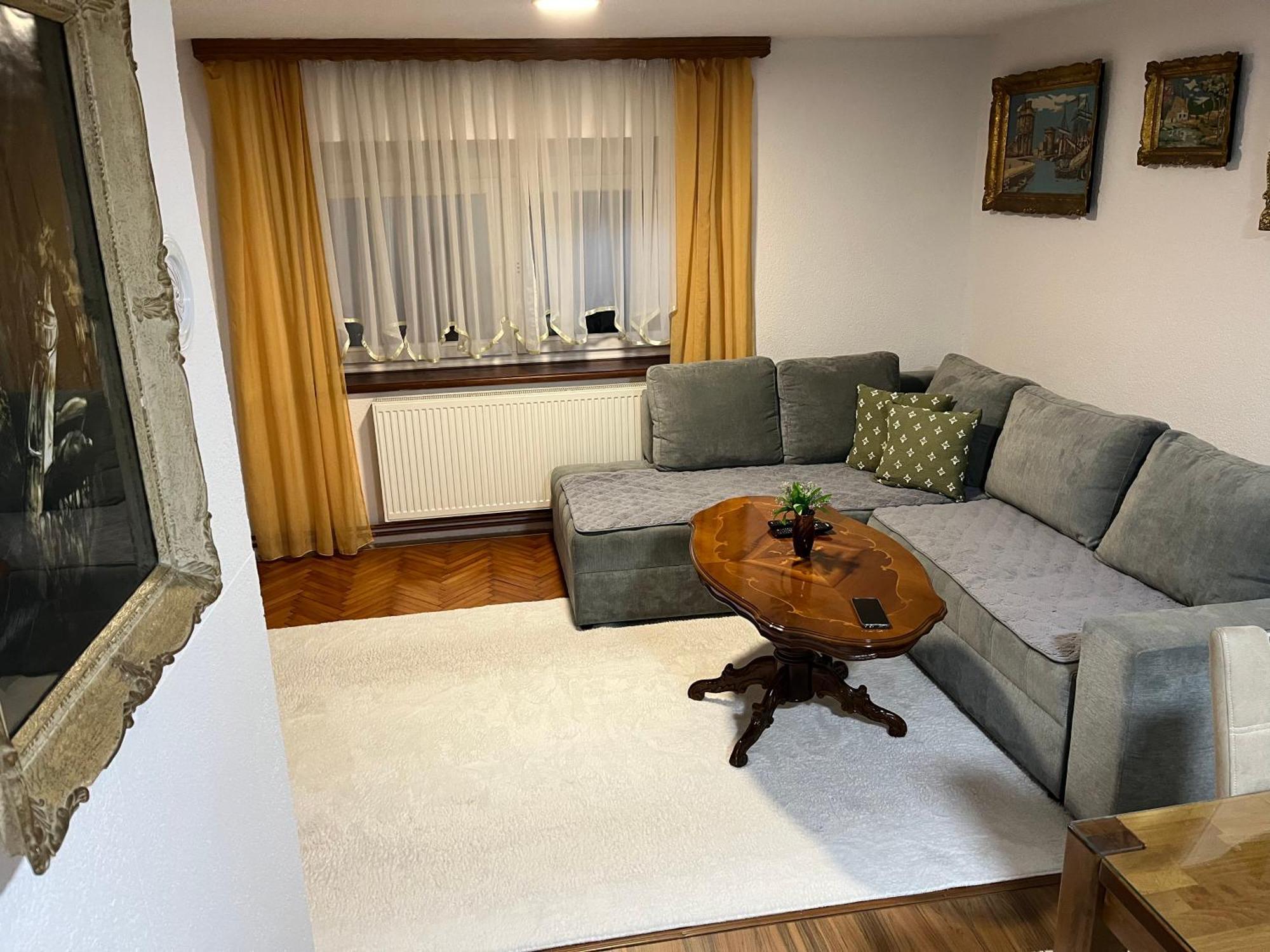 Bihać Apartman House Jasmina מראה חיצוני תמונה