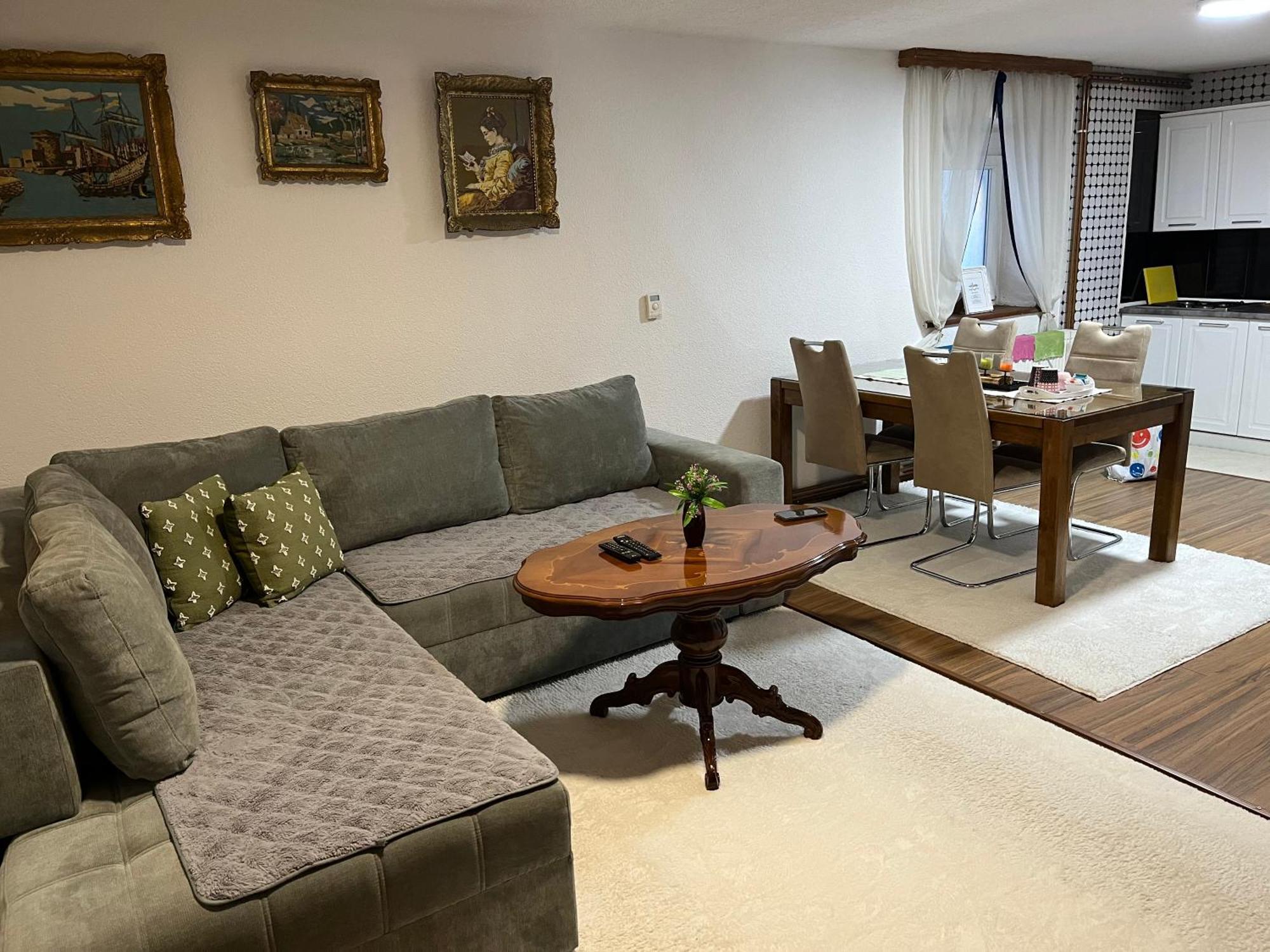 Bihać Apartman House Jasmina מראה חיצוני תמונה